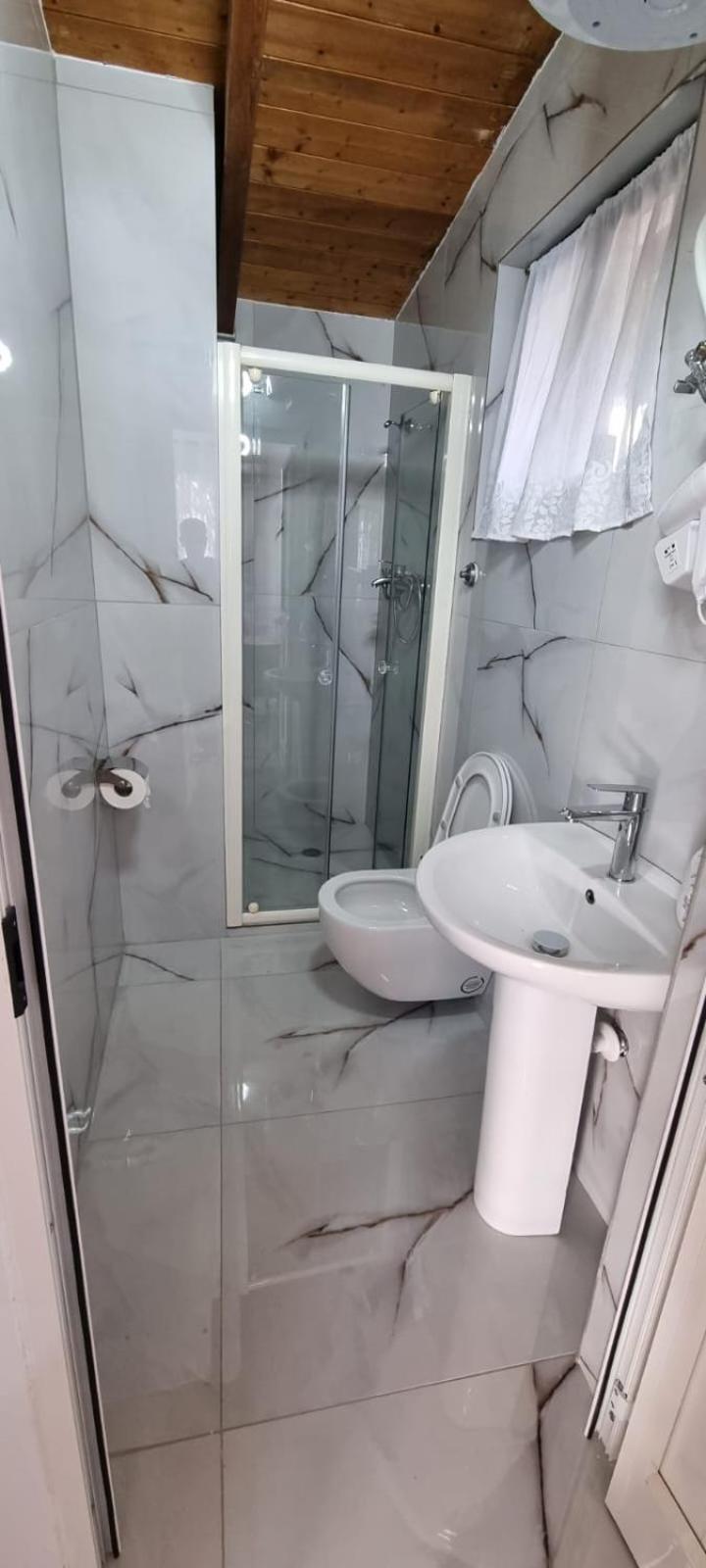 Hotel Restorant Olti Shetaj Экстерьер фото